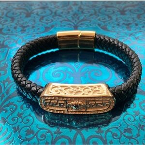 Versace Designer Inspired Men’s Bracelet 18K Yellow Gold Plated.